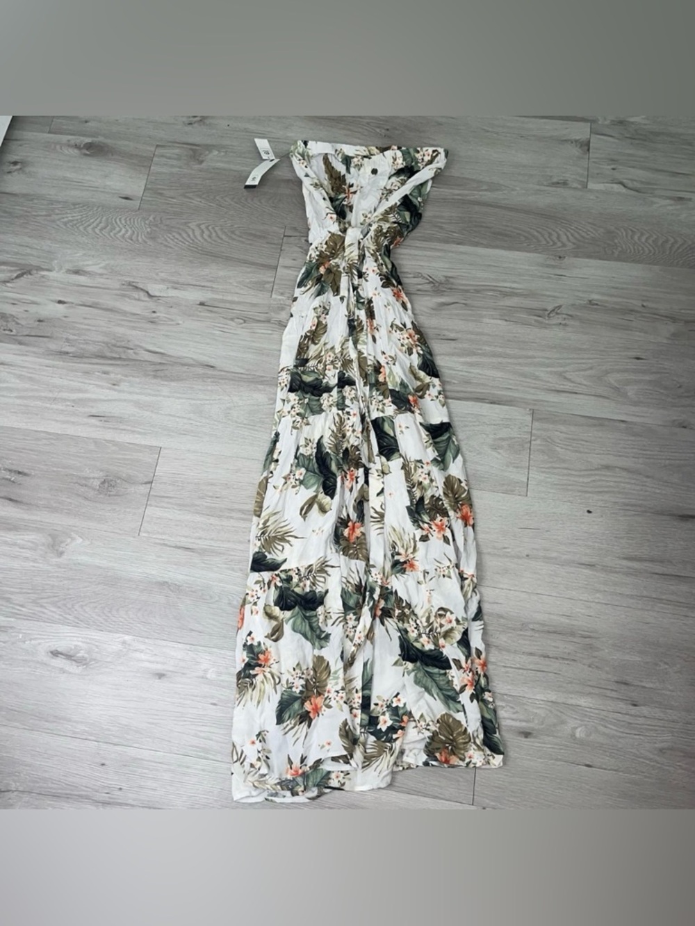 NWT RIP CURL Maxi Dress M Floral Vacation Resortwear Coastal Casual Euro-summer - Picture 2 of 7